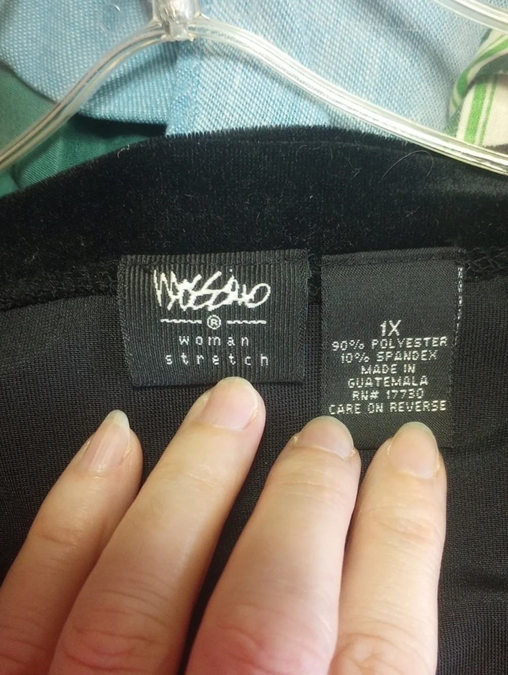 Mossino Neutral Black Velvet Stretch Polyester & Spandex Plus Size Jacket, 1X